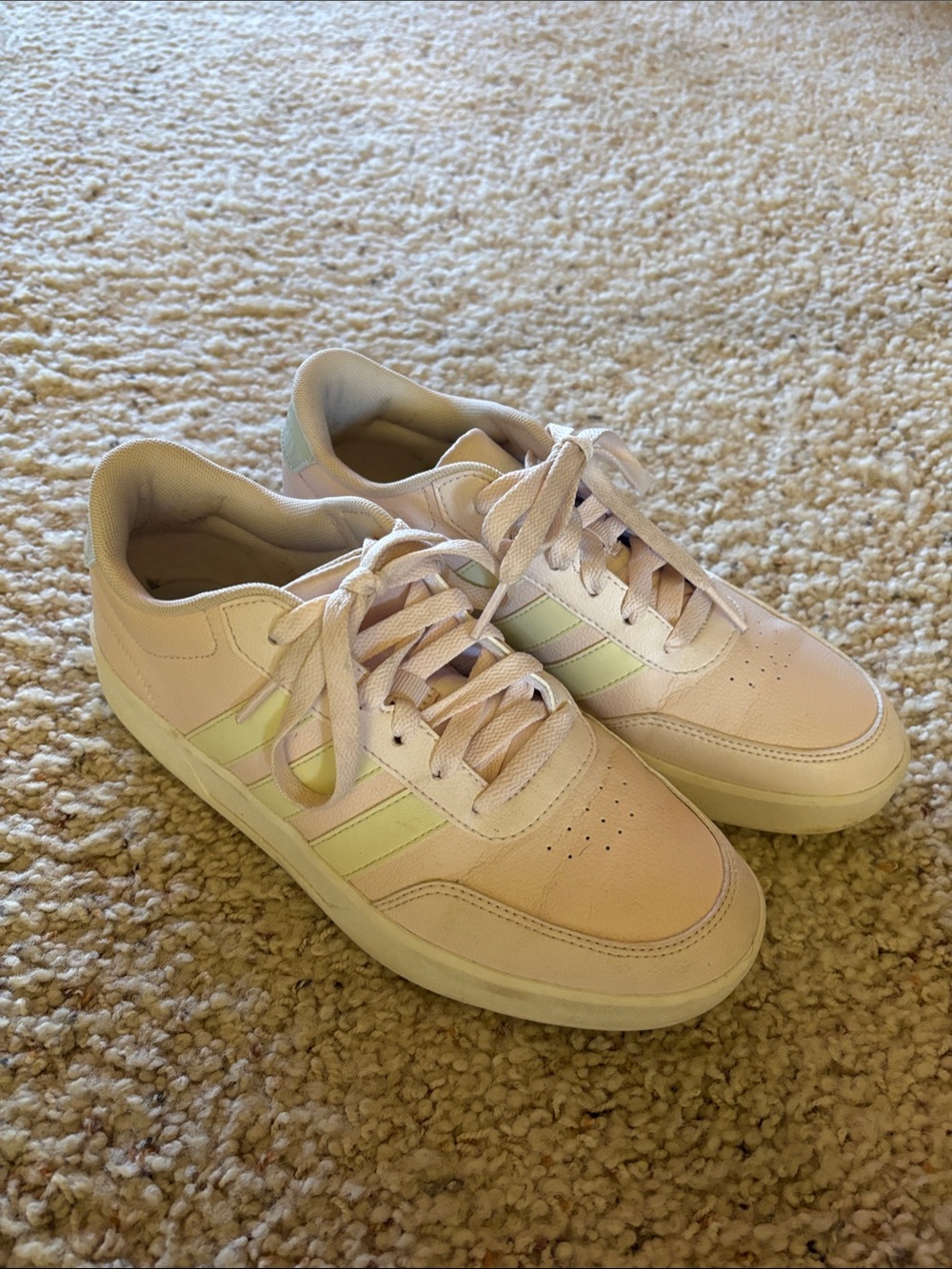 adidas Women’s Low-Top Sneakers in Light Pink with Cream Stripes